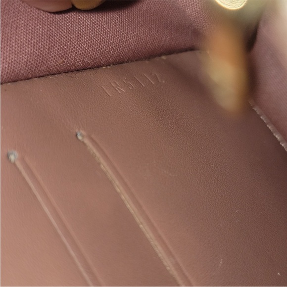 Authentic Louis Vuitton shoulder bag - Picture 13 of 13